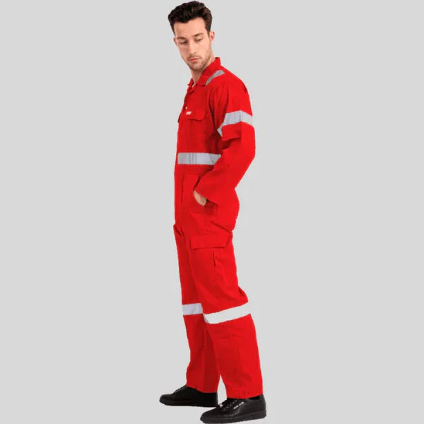 Industrial Twill Cotton Uniform Coverall Red 100 Percent Pre Shrunk Cotton 200 GSM in Saudi Arabia